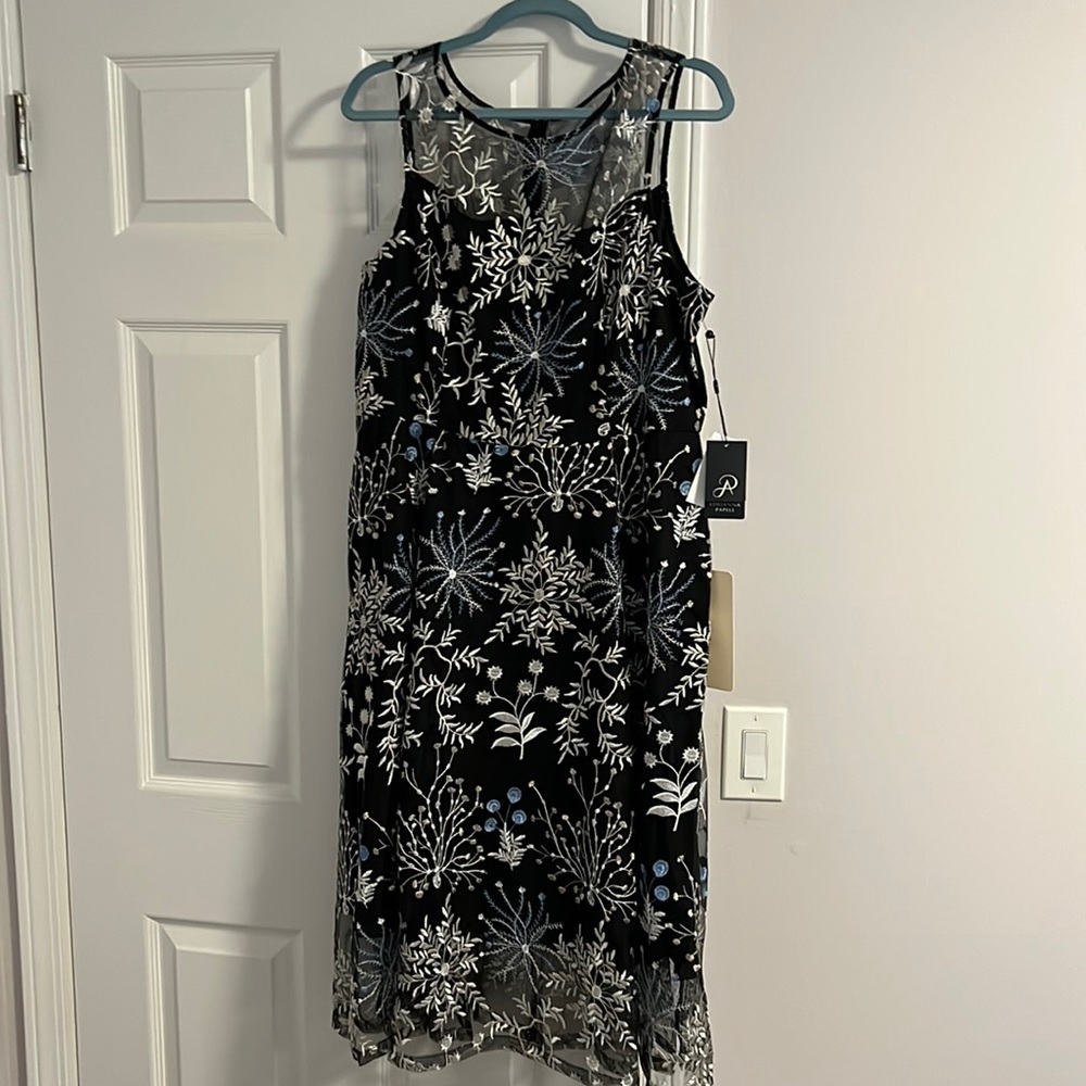 Adrianna Papell evening knee length dress